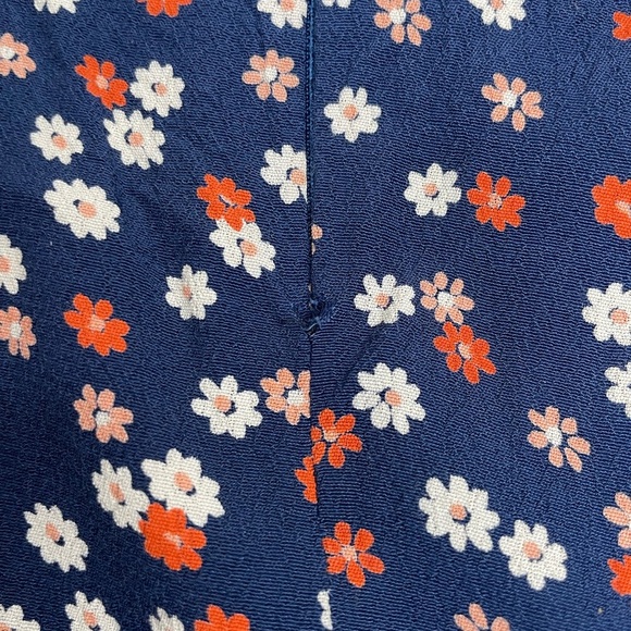 Madewell navy floral Midi Skirt-size 0 - Picture 5 of 5